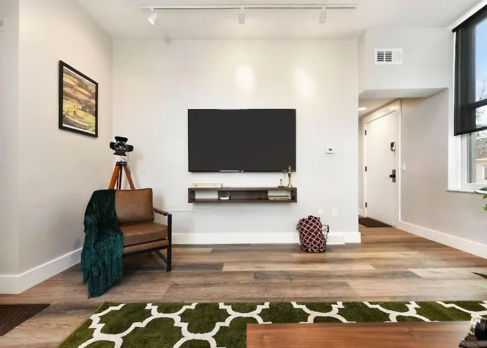 Apartment Hostwise - The Grandview - Great Views - Private Parking Pittsburgh