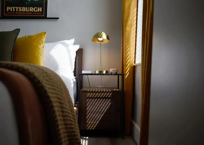 Apartment Hostwise - The Grandview - Great Views - Private Parking Pittsburgh